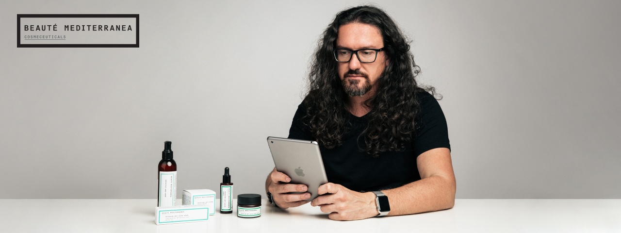 očný krém pleťová kozmetika krém na oči pletove serum na vrasky anti age kozmetika kozmeticky salon profesionalna kozmetika kozmetika esteticka medicina serum denny krem nocny krem skin pokozka akne mastna plet pignentove skvrny pletova maska citliva plet