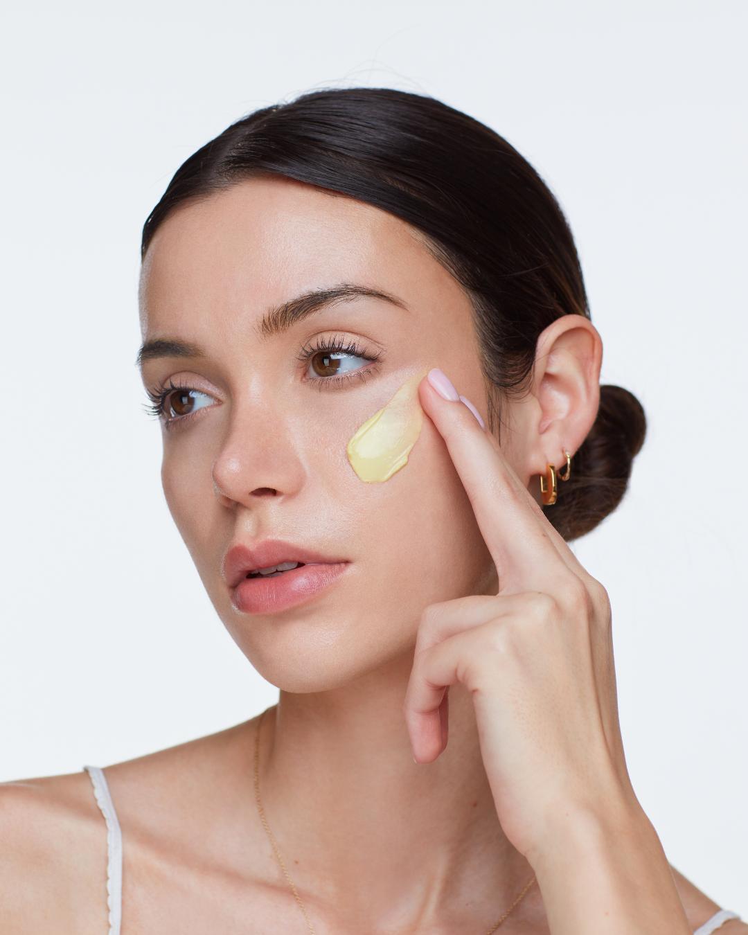 Profesionálna pleťová maska Radiance 177 ml.<br>Pleťová maska na depigmentáciu, zosvetlenie, omladenie pleti s účinnosťou až na bunkovej úrovni DNA