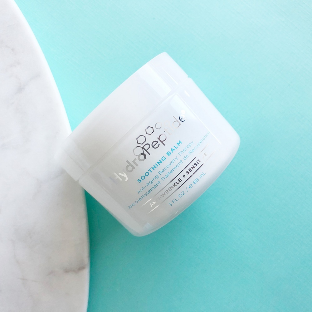 Profesionálny masážny krém Soothing Balm 473 ml.<br>Omládzujúci krém a balzám na suchú a citlivú pleť. Masážna emulzia.