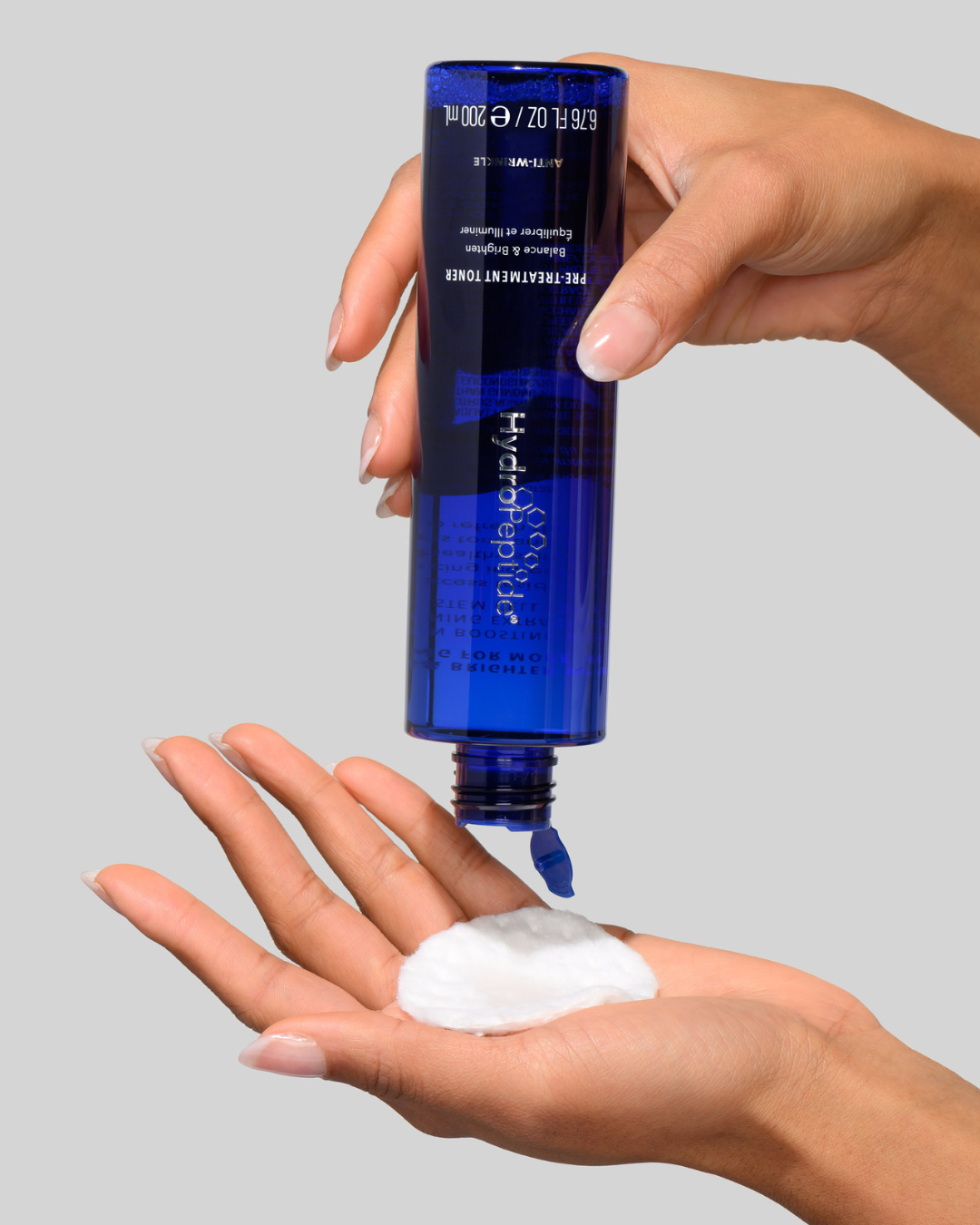 Čistiace pleťové tonikum Pre Treatment Toner MiniBar 30 ml.<br>Omladzujúce tonikum s peptidmi reštartuje pleť na bunkovej úrovni DNA