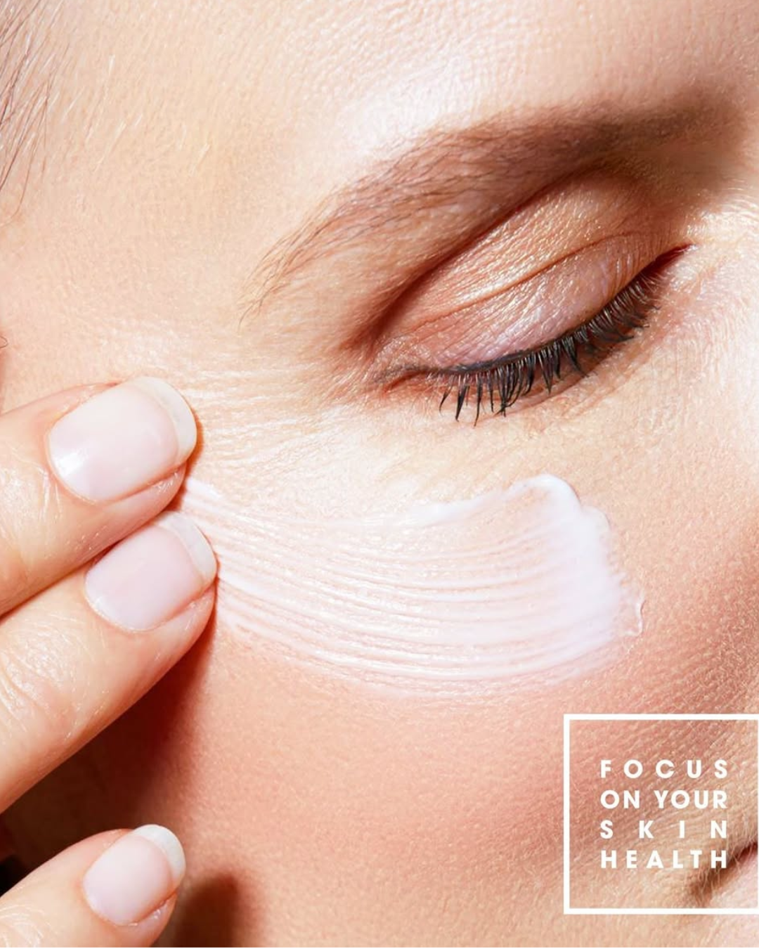 SOSKIN HYDRAWEAR HYALURONIC FILL-IN CONCENTRATE 2MW 
Hydrawear Sérum <br> Hyaluronový koncentrát 30 ml.