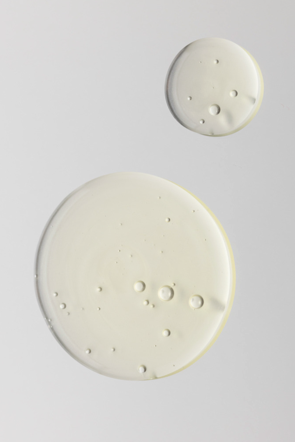 DSD SIMONE DE LUXE KERATIN SHAMPOO 
4.1p Šampón na zničené a lámavé vlasy s keratínom. Pre obnovu a rast vlasov.