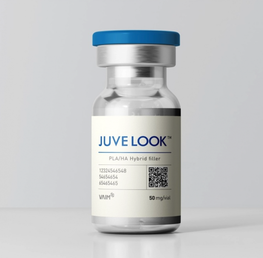 JUVELOOK PDLLA - THIRD GENERATION POLYLACTIC ACID A TWO-YEAR COLLAGEN BIOSTIMULATING FILLER COMBINED WITH HYALURONIC ACID. PATENTED FORMULATION 
Polymliečna kyselina novej 3 generácie <br>Dvojročná kolagén biostimulačná výplň kombinovaná s kyselinou