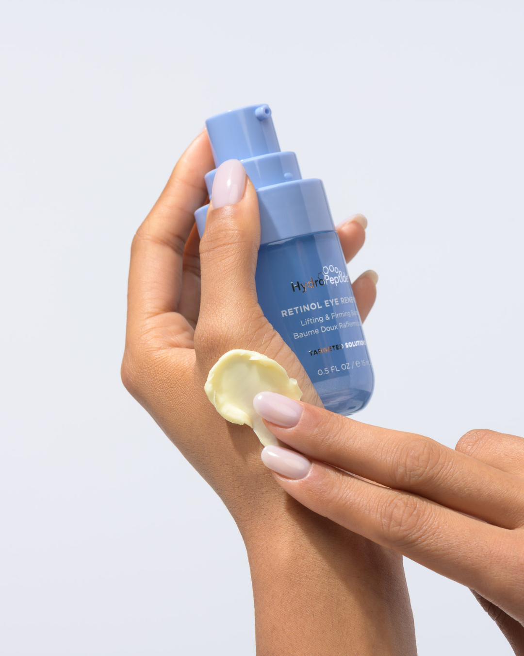 HYDROPEPTIDE RETINOL EYE RENEWAL 
Očný krém na vrásky s retinolom. Spevnenie a rozjasnenie očného okolia. Obsahuje patentovaný peptid CellRenew-16 a Tri-Retinol.<br>EXP 09/26 Zľava 20%