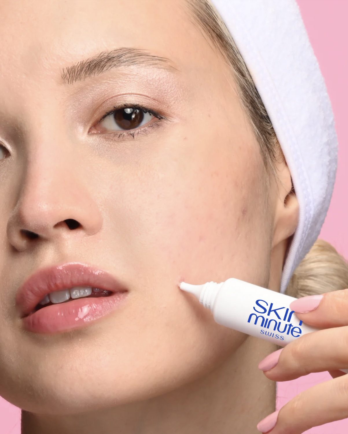 SKIN MINUTE SNAP SPOT S-DETOX GEL 
Čistiaci a antibakteriálny gél s bio-regulátorom <br>Snap Spot S-Detox Gel s bielym čajom