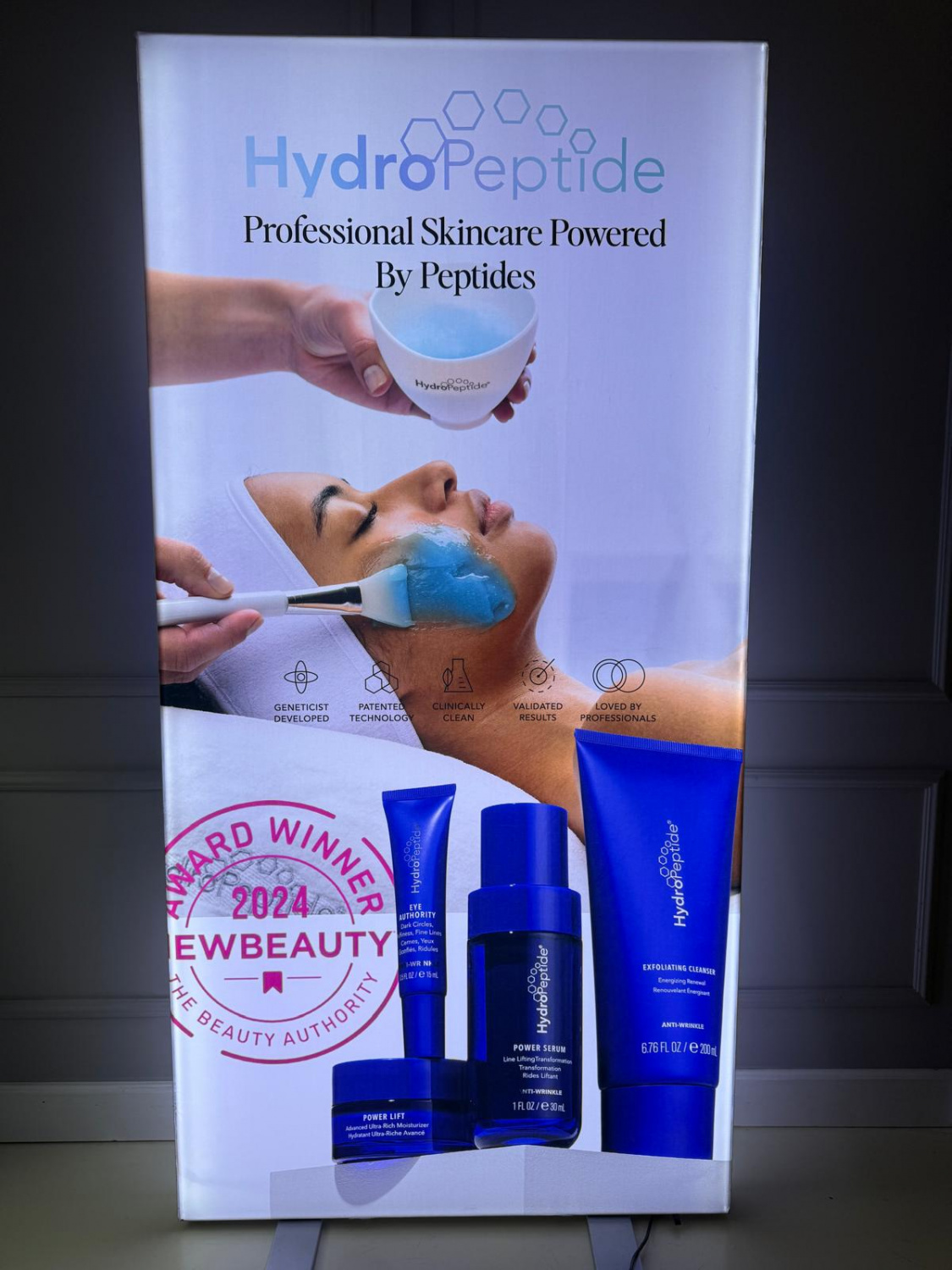LED BANNER HYDROPEPTIDE 
Svetelný banner Hydropeptide