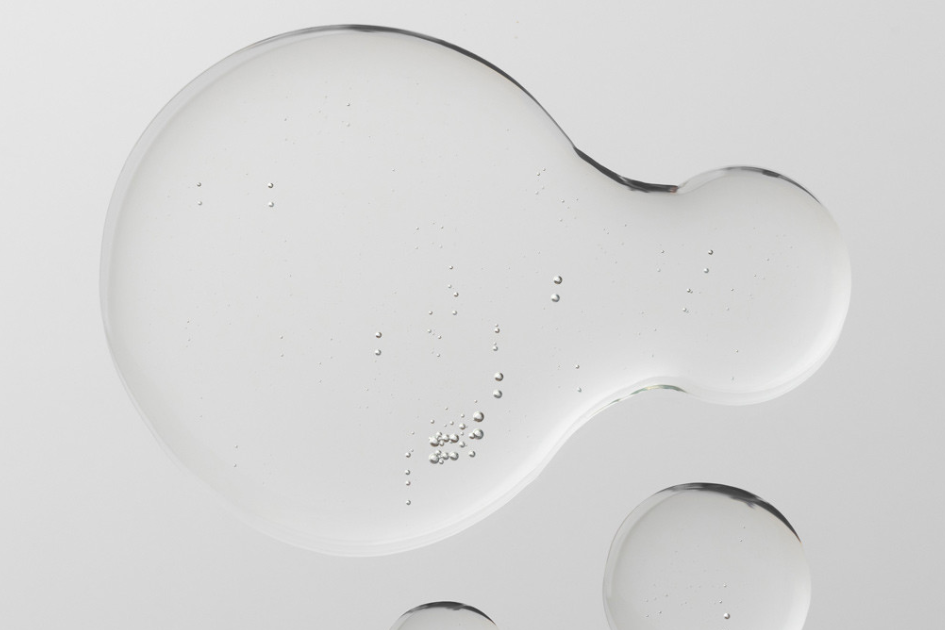 DSD SIMONE DE LUXE EXO GROW BOOSTER SHAMPOO 
9.1L Inovatívny šampón s exozómami na podporu rastu vlasov a proti ich vypadávaniu