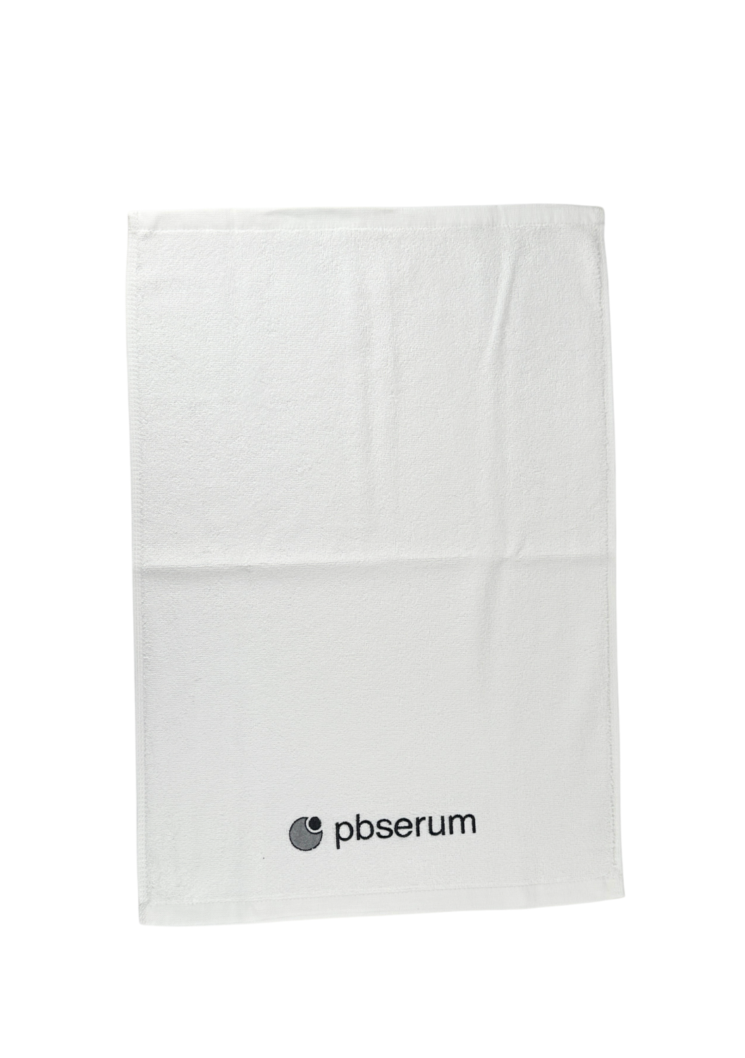 TOWEL PBSERUM SMALL, WHITE WITH GREY LOGO 
40x60 cm Malý bavlnený uterák s logom PBSerum, biely so šedou výšivkou