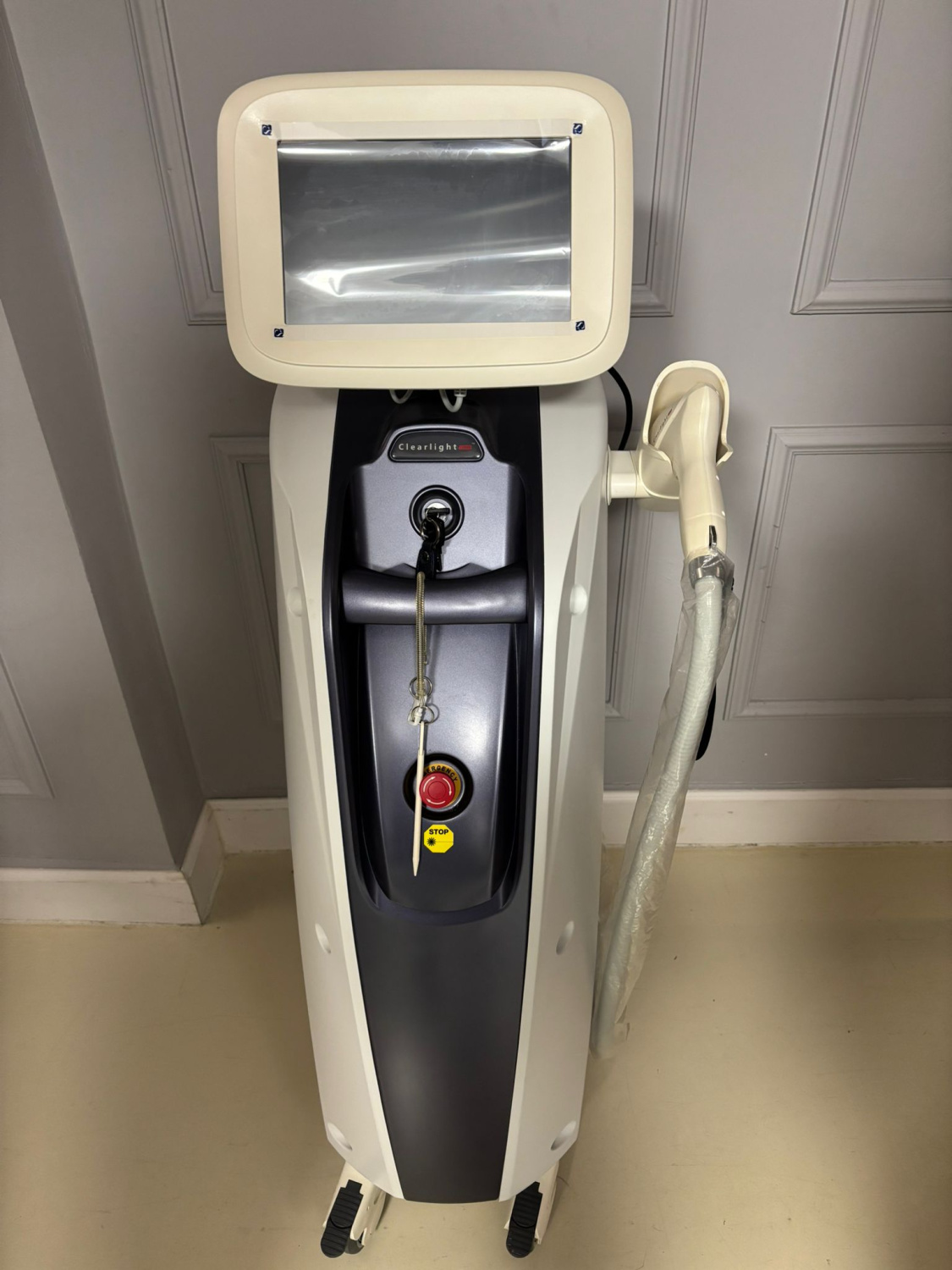 EUNSUNG CLEARLIGHT™ IPL 
Multifunkčný profesionálny IPL systém