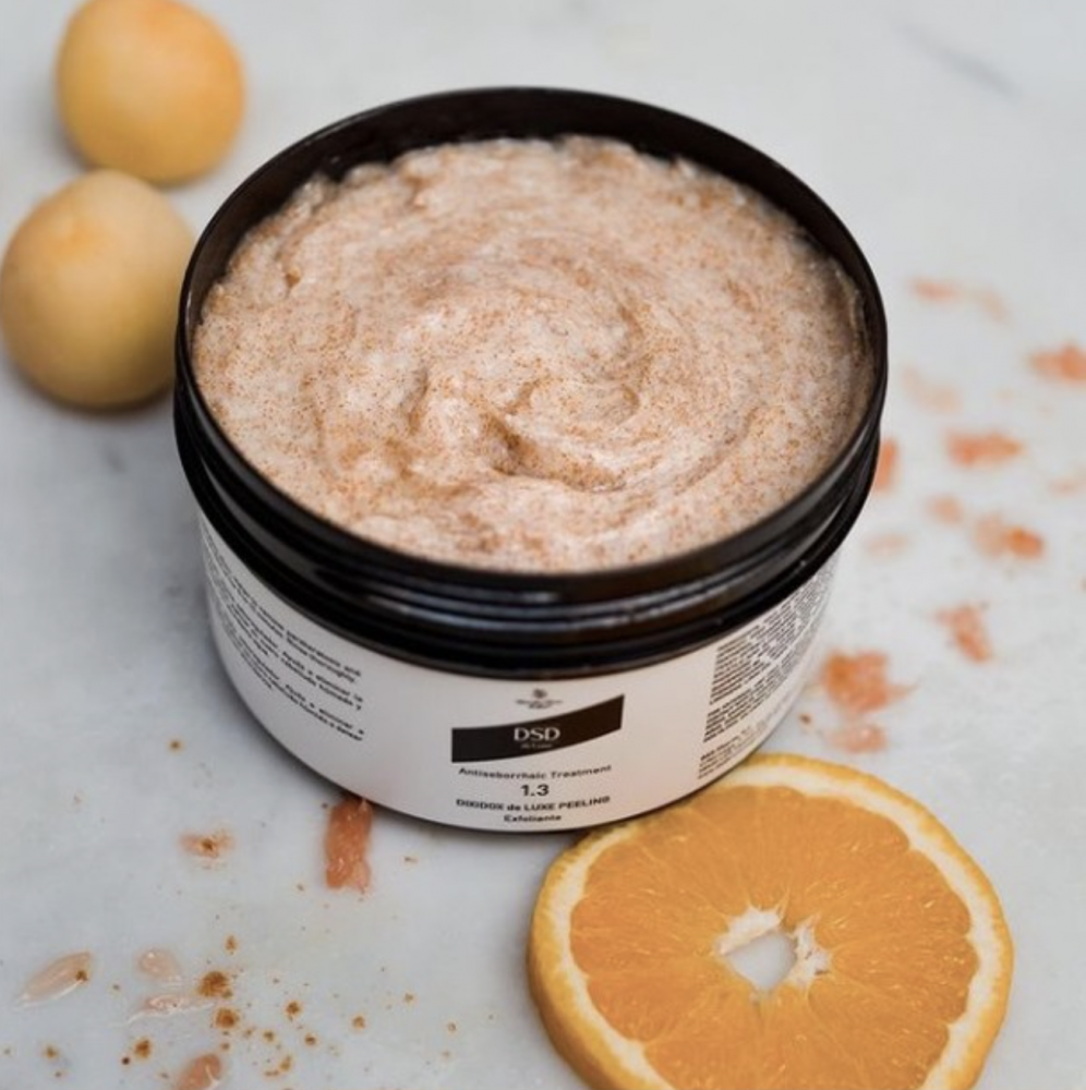 DSD DE LUXE HAIR PEELING 
DSD 1.3 DSD 1.3L Vlasový peeling na dokonalé očistenie vlasovej pokožky.