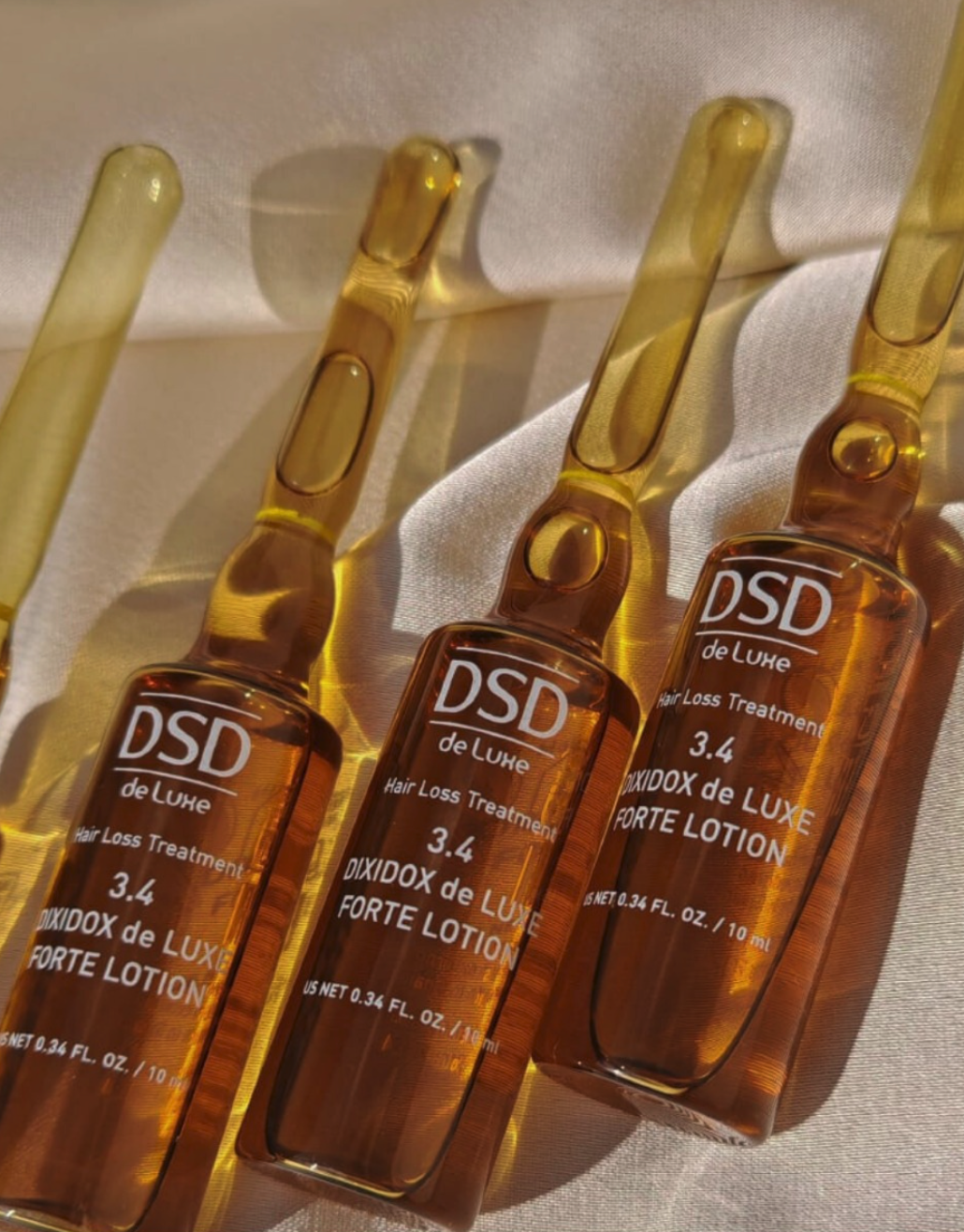 DSD SIMONE DE LUXE FORTE LOTION 
3.4 DSD Ampulky proti vypadávaniu vlasov. Profesionálne vlasové hnojivo pre rast a obnovu vlasov.