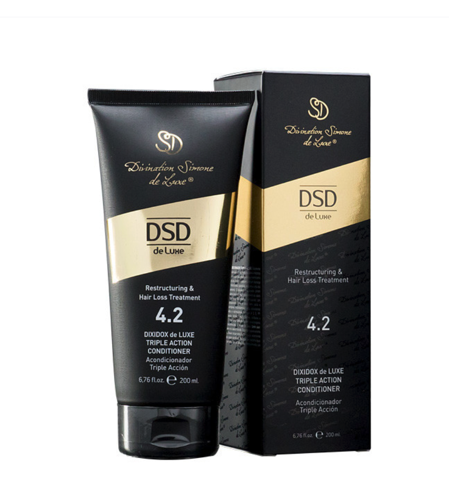 DSD DE LUXE TRIPLE ACTION CONDITIONER 
4.2 Kondicionér na vlasy s trojitým účinkom. Vhodný pre poškodené a lámavé vlasy.
