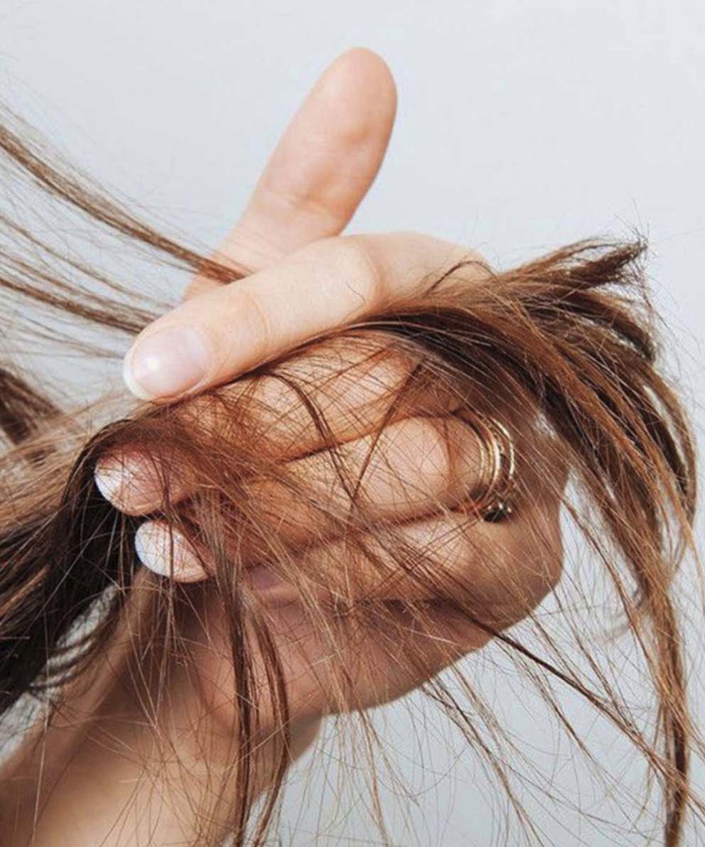 DSD SIMONE DE LUXE KERATIN TREATMENT MASK 
4.3 Maska na vlasy s keratínom proti vypadávaniu a lámaniu vlasov.