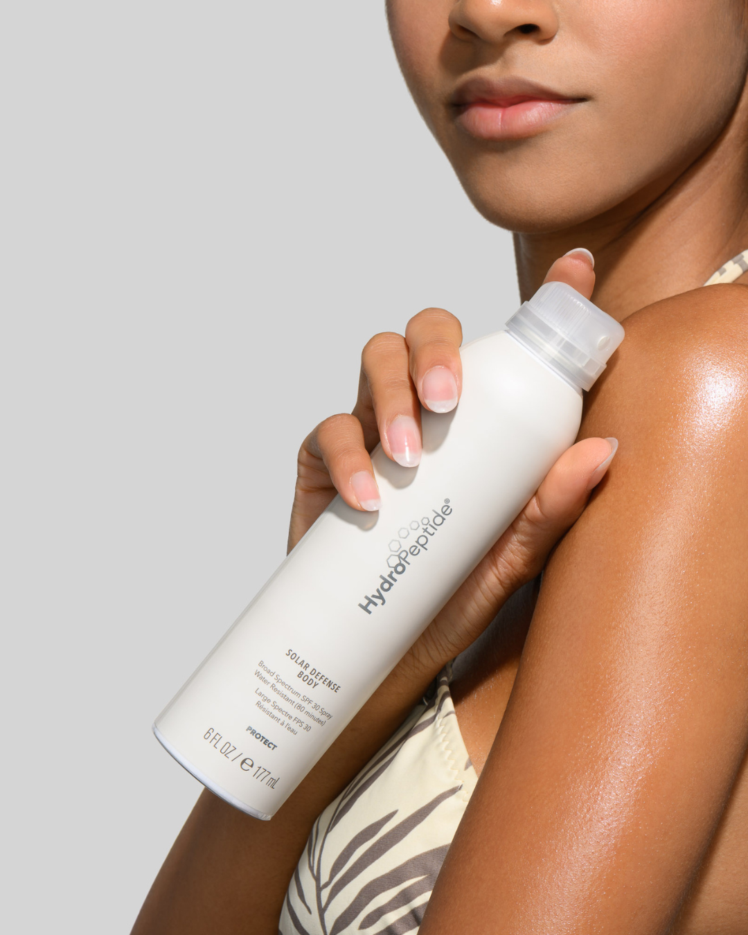 HYDROPEPTIDE SOLAR DEFENSE BODY 
Opaľovací sprej s SPF ochranou a organickými blokátormi.